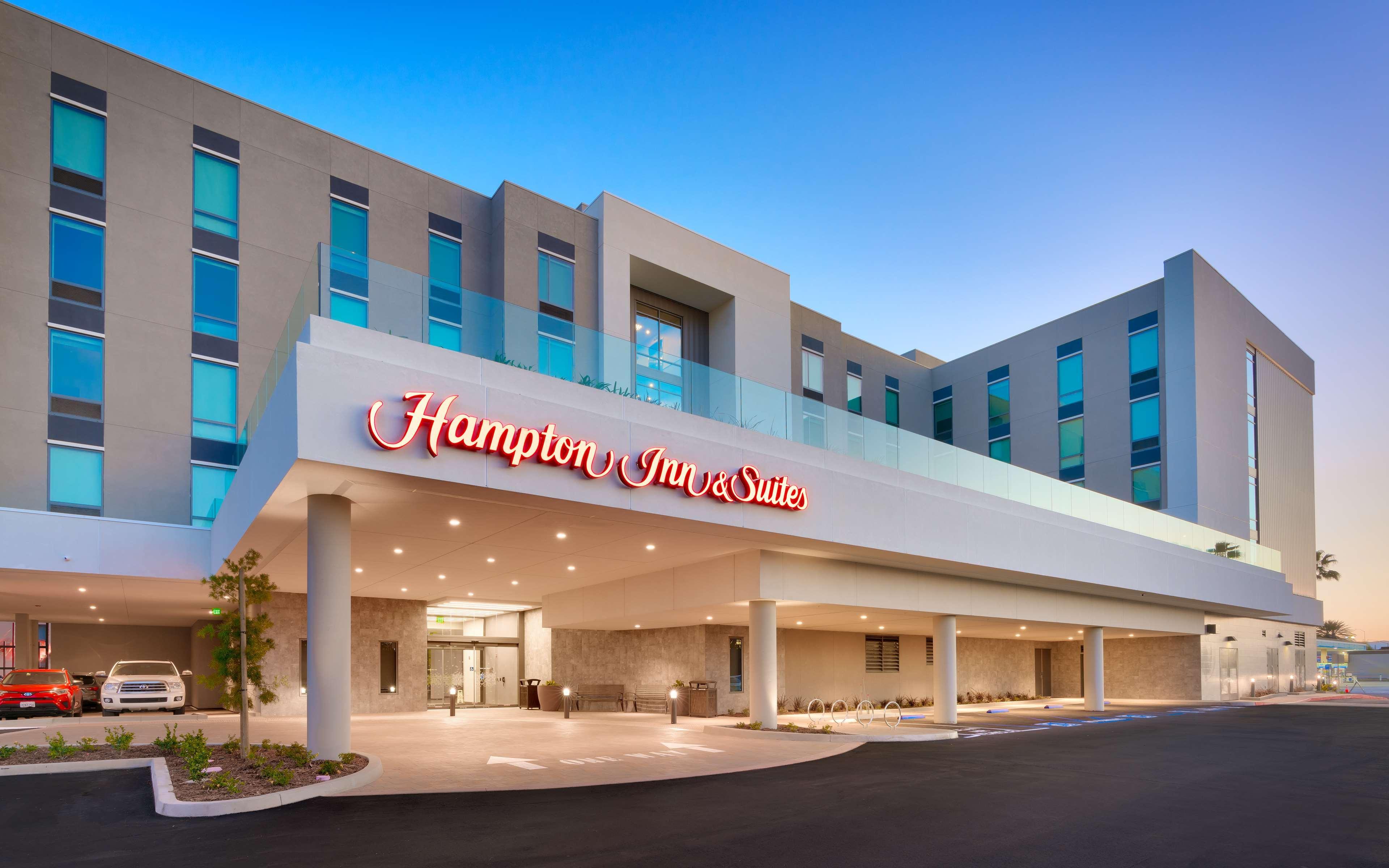 Hampton Inn & Suites Anaheim Resort Convention Center Zewnętrze zdjęcie